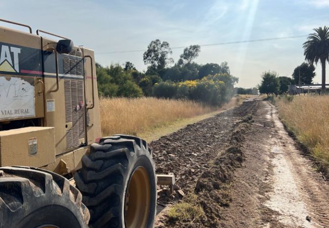 Intenso trabajo del Emsur en la red vial rural durante la última semana