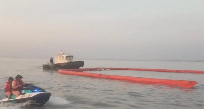 Nuevo derrame de petróleo en Bahía Blanca: la empresa afirma que el episodio ya fue controlado